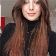 Laureata in Lingue, Culture e letterature straniere. Dedita all'insegnamento di lingue straniere quali inglese e francese e/o insegnamento di italiano a stranieri. Due anni di esperienza linguistica a Londra e corsi di lingua privati